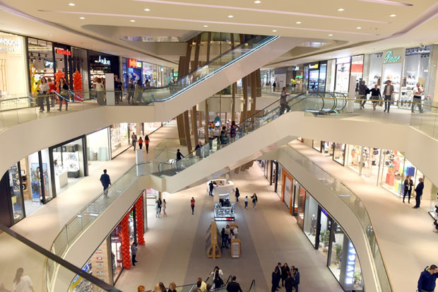 Евакуисан тржни центар Ада Мол